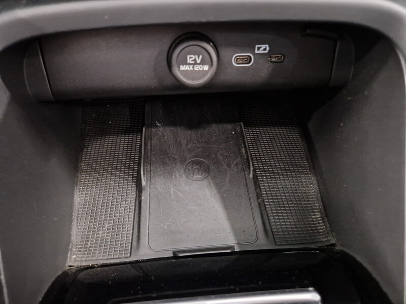 Volvo C40 vaihtoauto