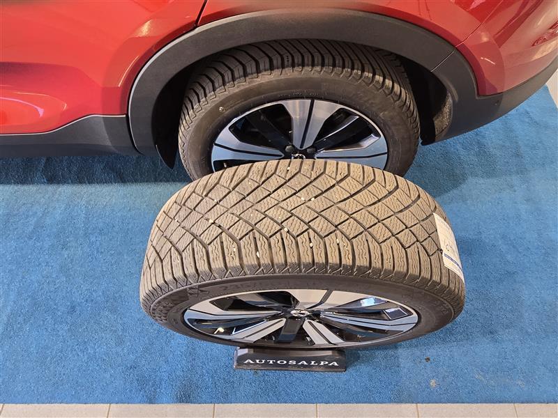 Volvo C40 vaihtoauto