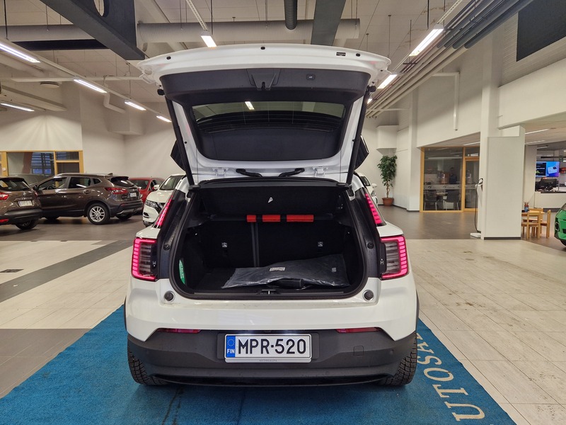 Volvo EX30 vaihtoauto