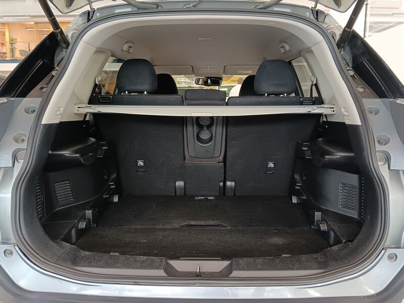 Nissan X-Trail vaihtoauto