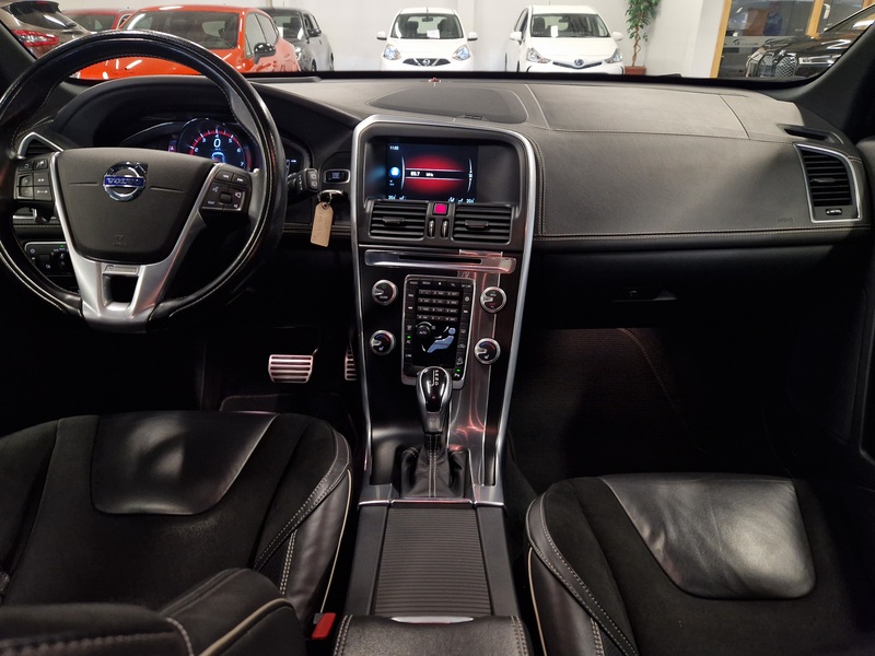 Volvo XC60 vaihtoauto