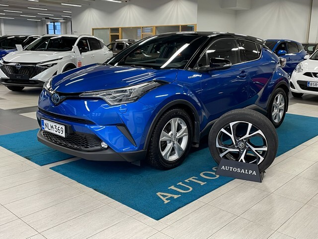 Toyota C-HR vaihtoauto