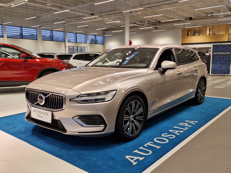 Volvo V60 vaihtoauto