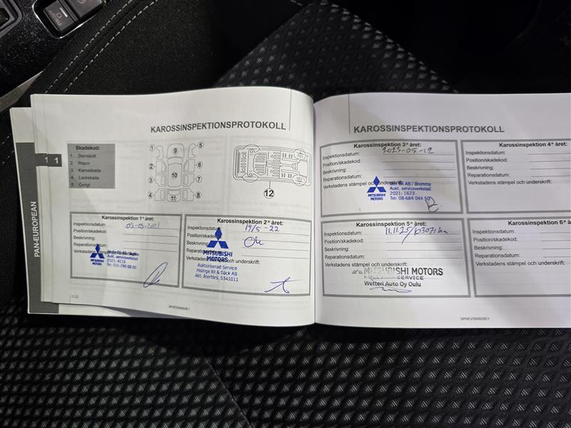 Mitsubishi Outlander PHEV vaihtoauto