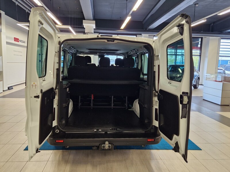 Renault Trafic Combi vaihtoauto