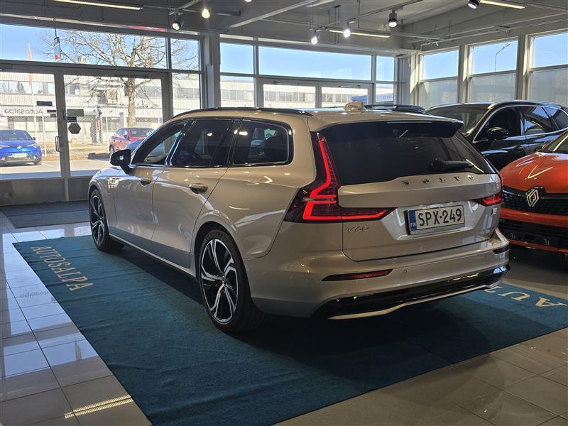 Volvo V60 vaihtoauto