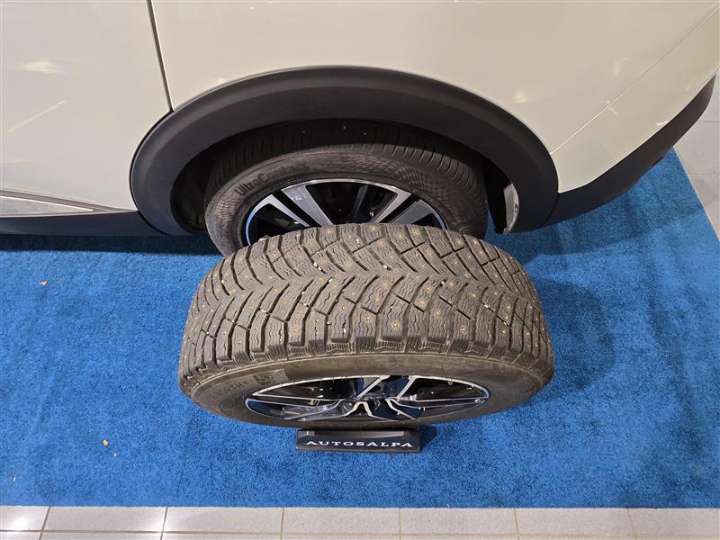 Peugeot 5008 vaihtoauto