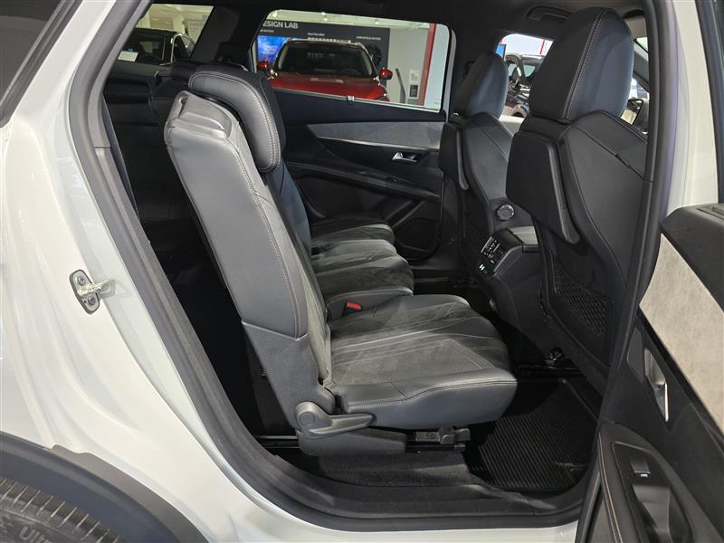 Peugeot 5008 vaihtoauto