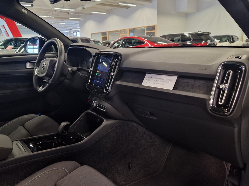 Volvo C40 vaihtoauto