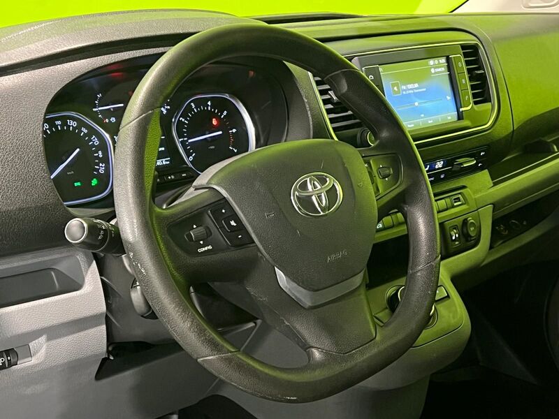 Toyota Proace vaihtoauto