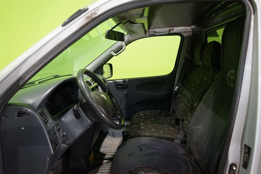 Toyota Hiace vaihtoauto