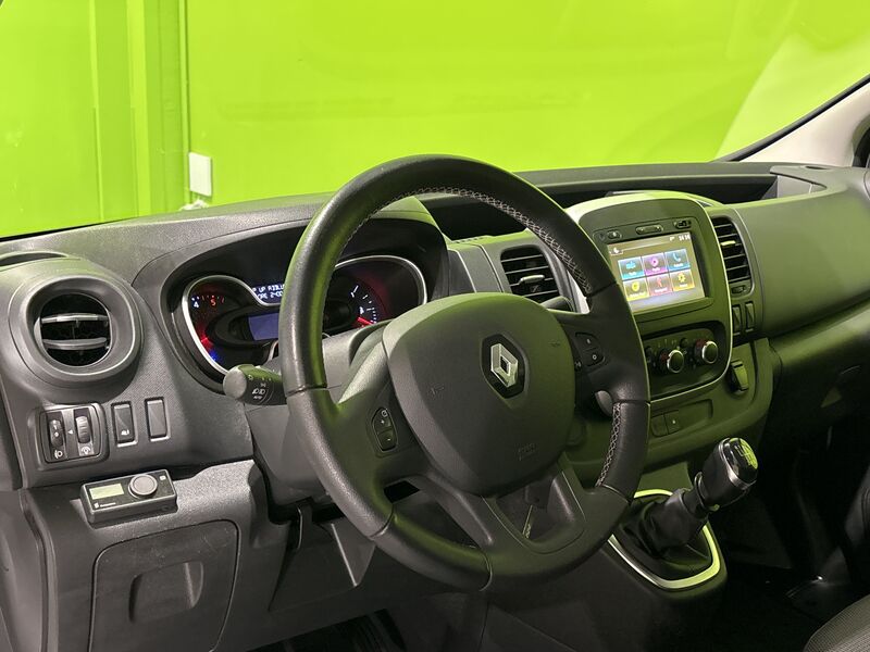 Renault Trafic vaihtoauto