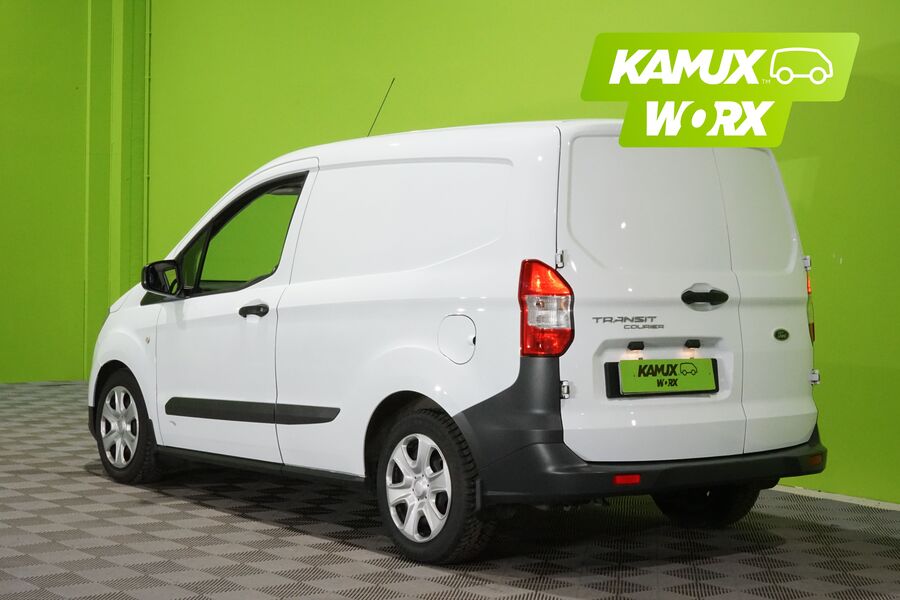 Ford Transit Courier vaihtoauto