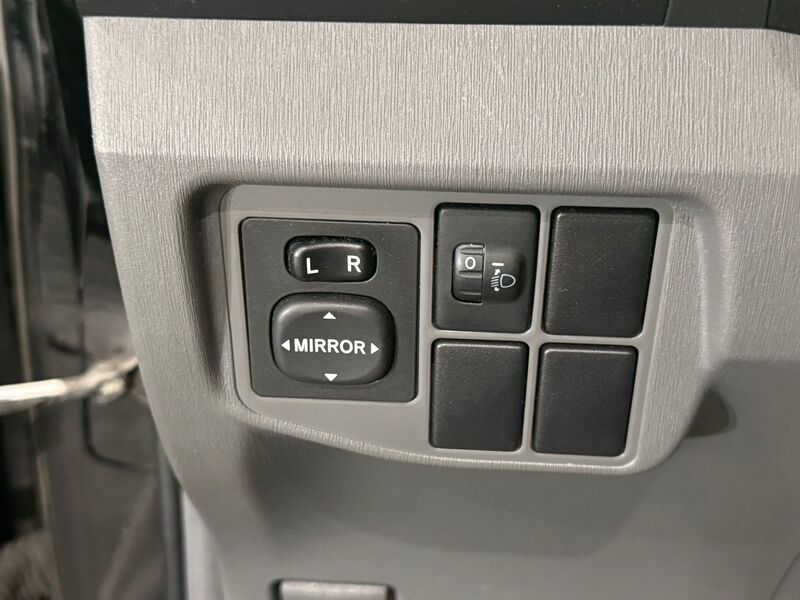 Toyota Prius vaihtoauto