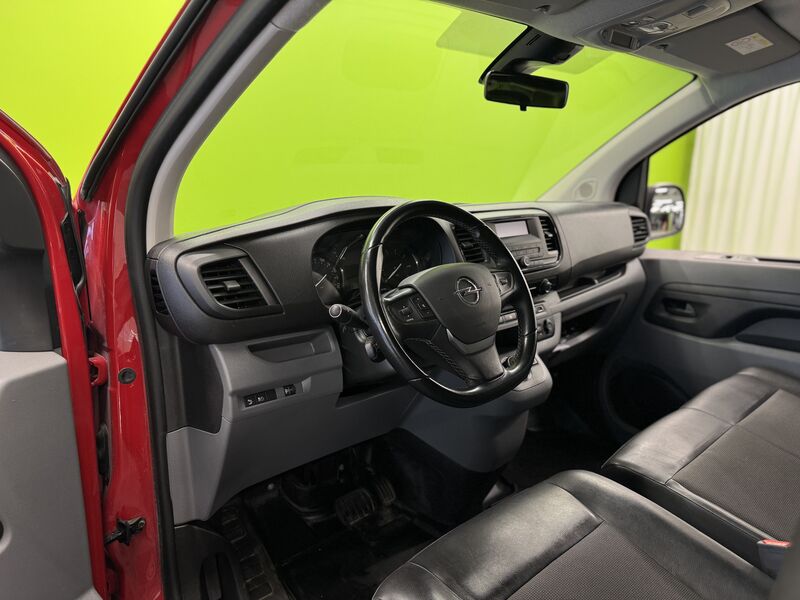 Opel Vivaro vaihtoauto