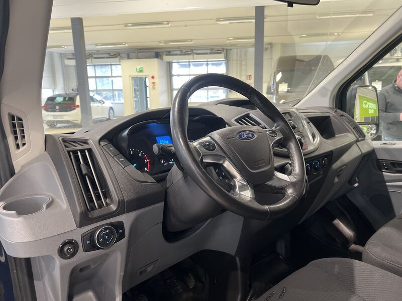 Ford Transit vaihtoauto