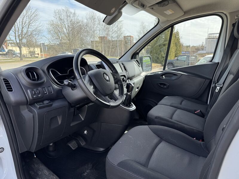 Renault Trafic vaihtoauto