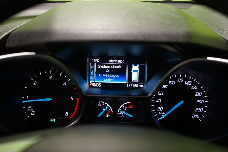 Ford Transit Connect vaihtoauto