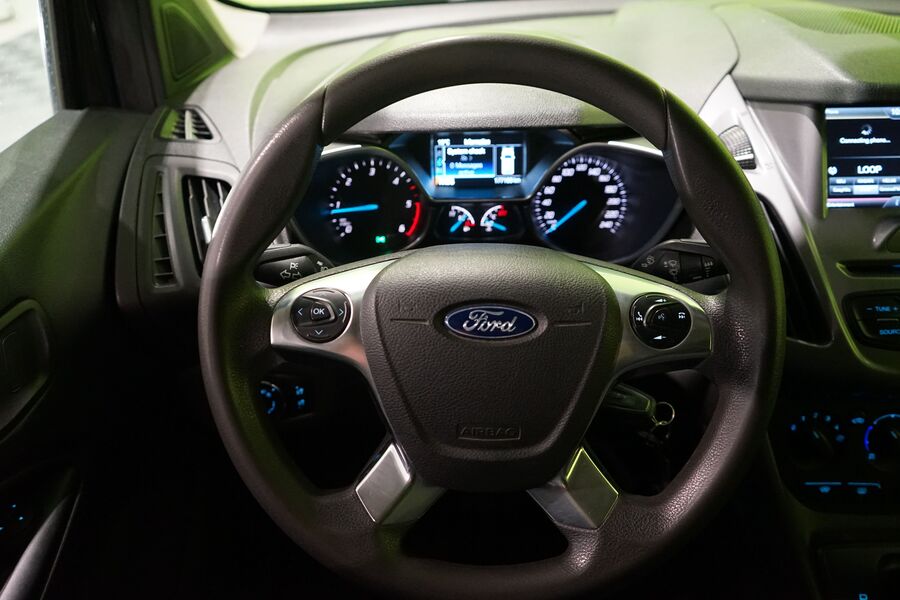 Ford Transit Connect vaihtoauto