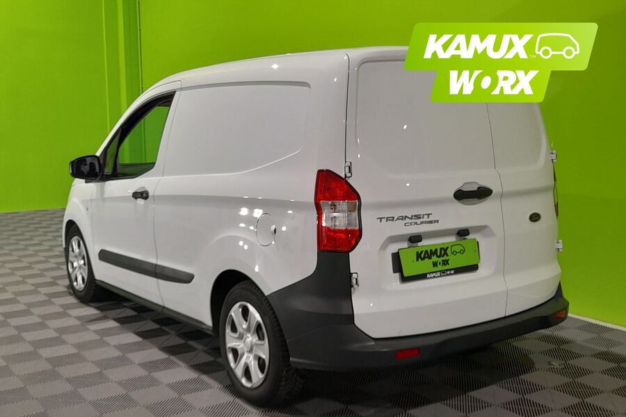 Ford Transit Courier vaihtoauto