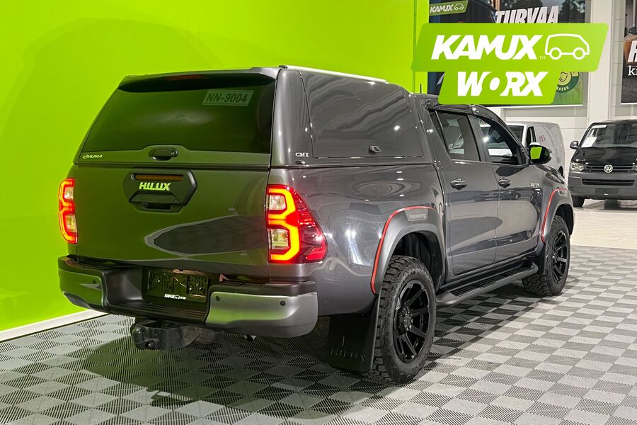 Toyota Hilux vaihtoauto