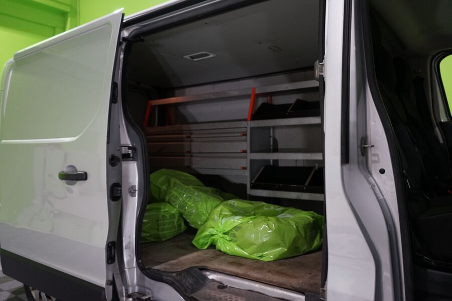 Renault Trafic vaihtoauto