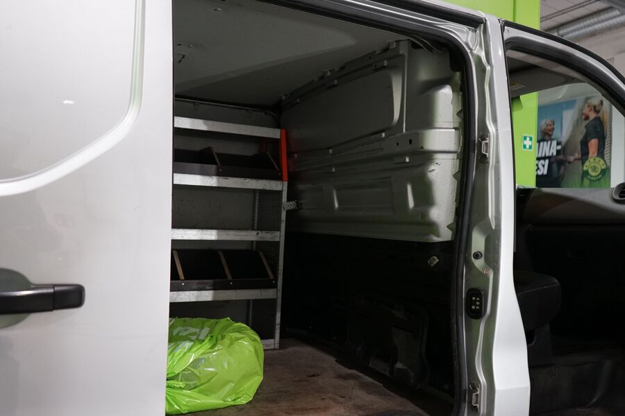 Renault Trafic vaihtoauto