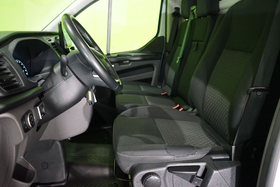 Ford Transit Custom vaihtoauto