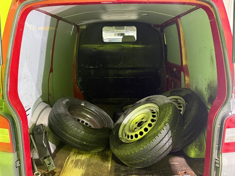 Volkswagen Transporter vaihtoauto