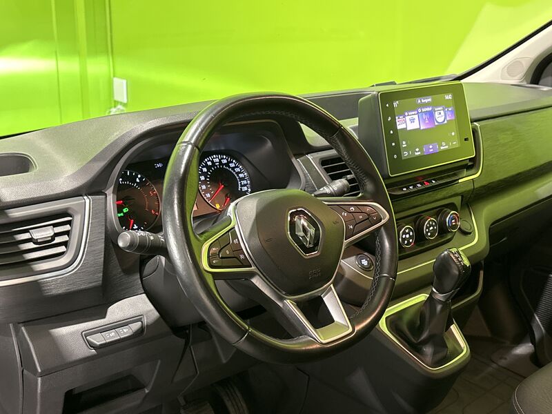 Renault Trafic Combi vaihtoauto