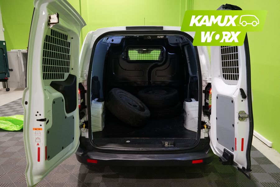 Ford Transit Courier vaihtoauto