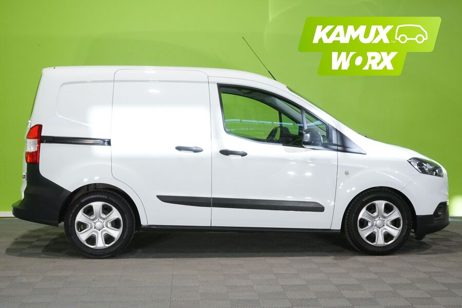 Ford Transit Courier vaihtoauto
