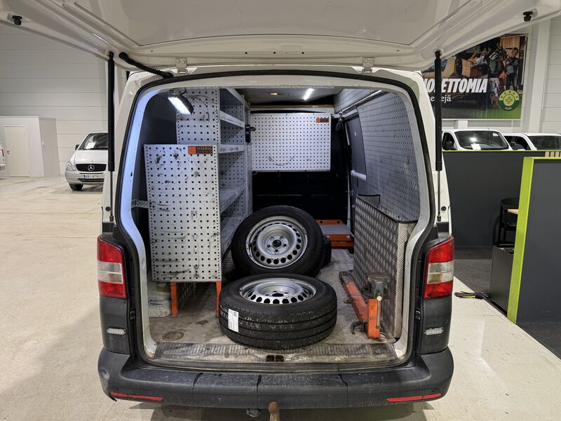 Volkswagen Transporter vaihtoauto