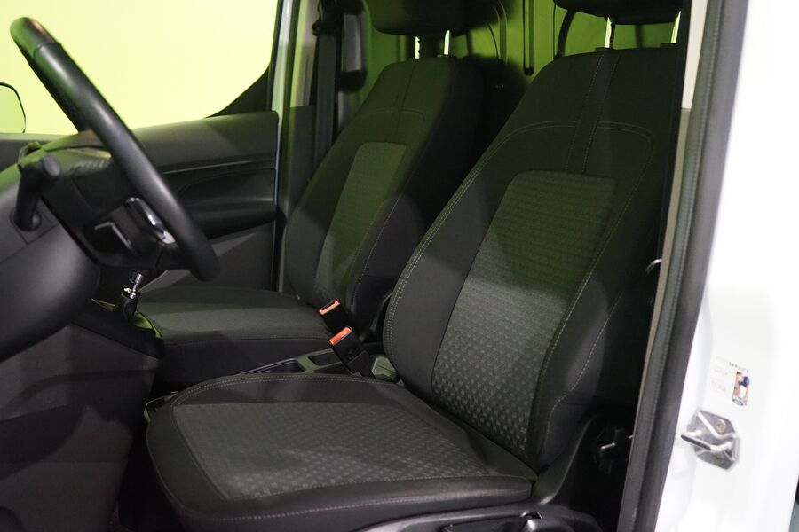 Ford Transit Connect vaihtoauto