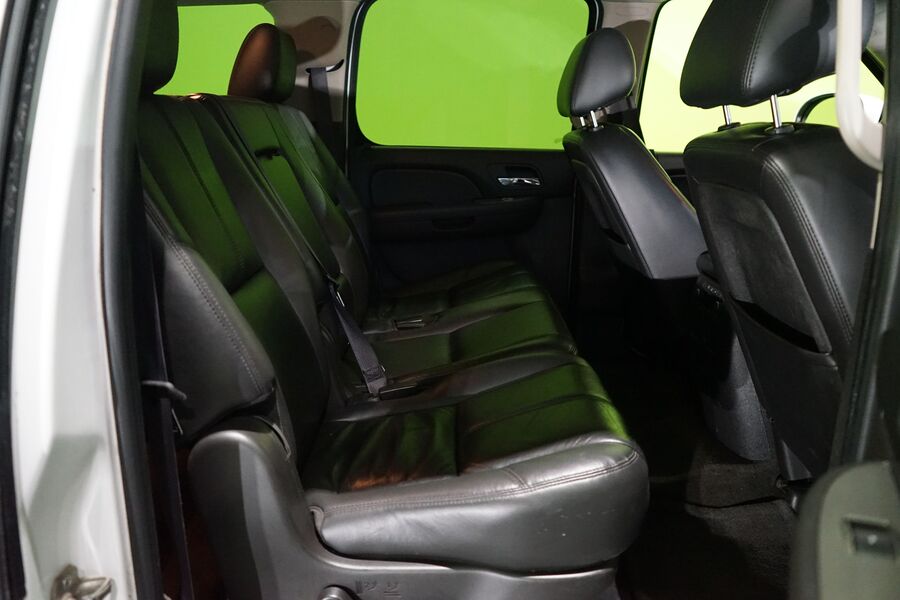 Chevrolet Suburban vaihtoauto