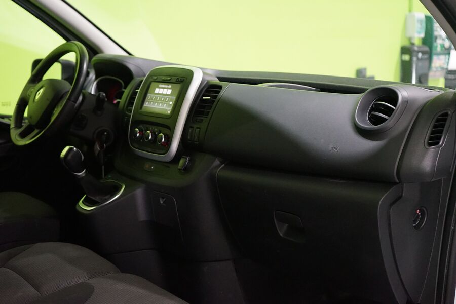 Renault Trafic vaihtoauto