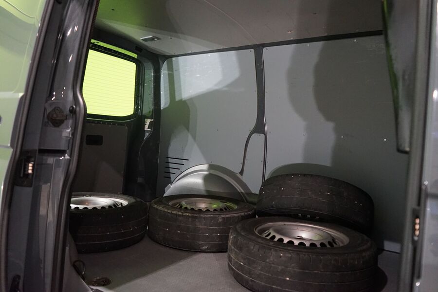 Volkswagen Transporter vaihtoauto