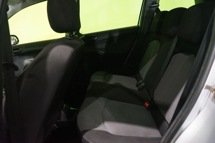 Peugeot 206 vaihtoauto