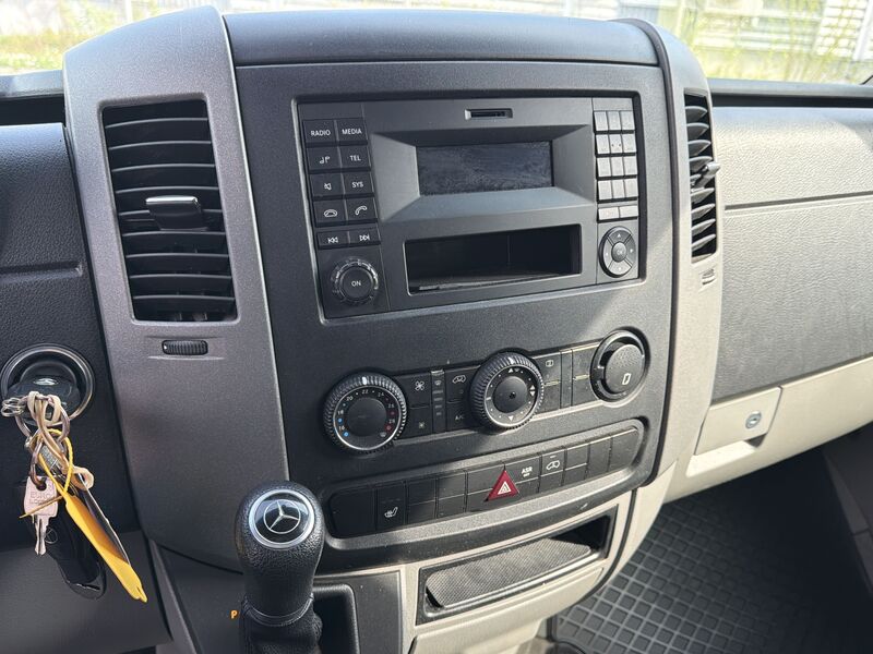 Mercedes-Benz Sprinter vaihtoauto