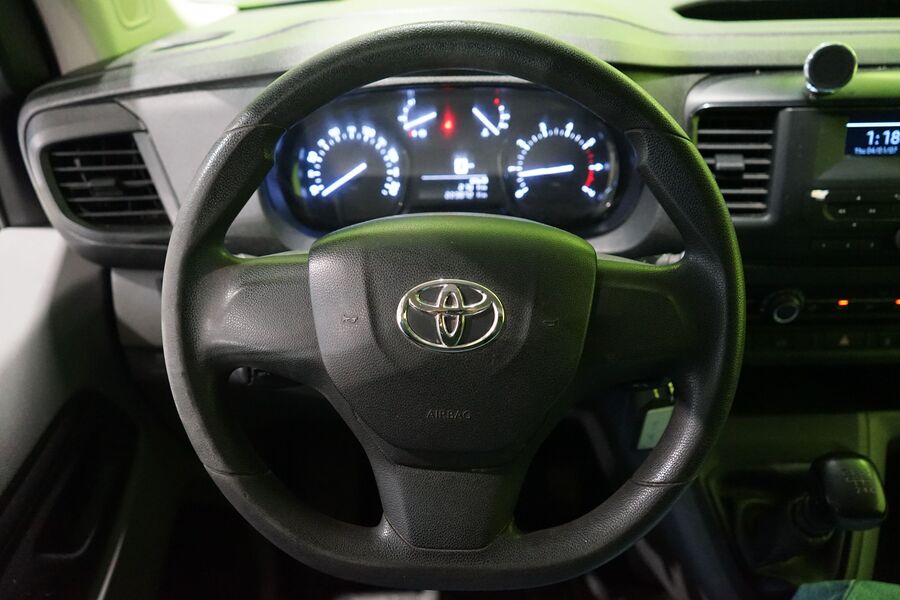 Toyota Proace vaihtoauto