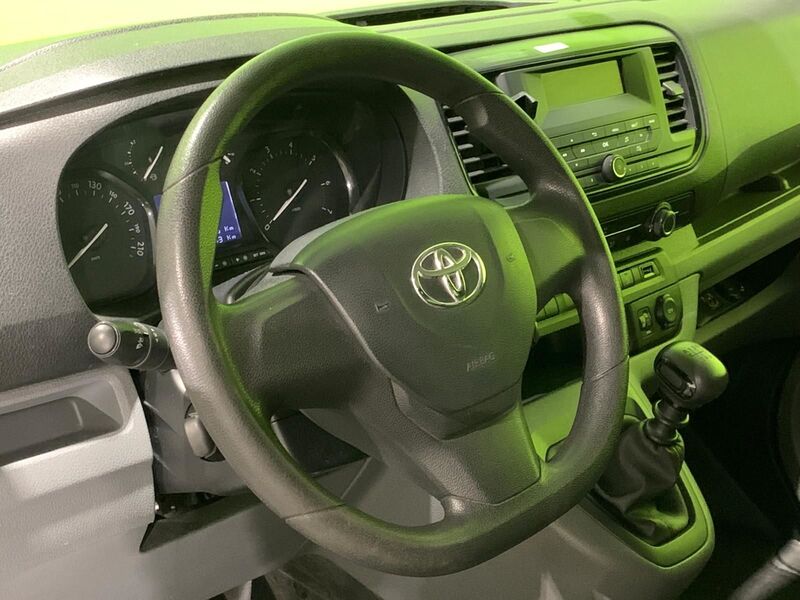 Toyota Proace vaihtoauto