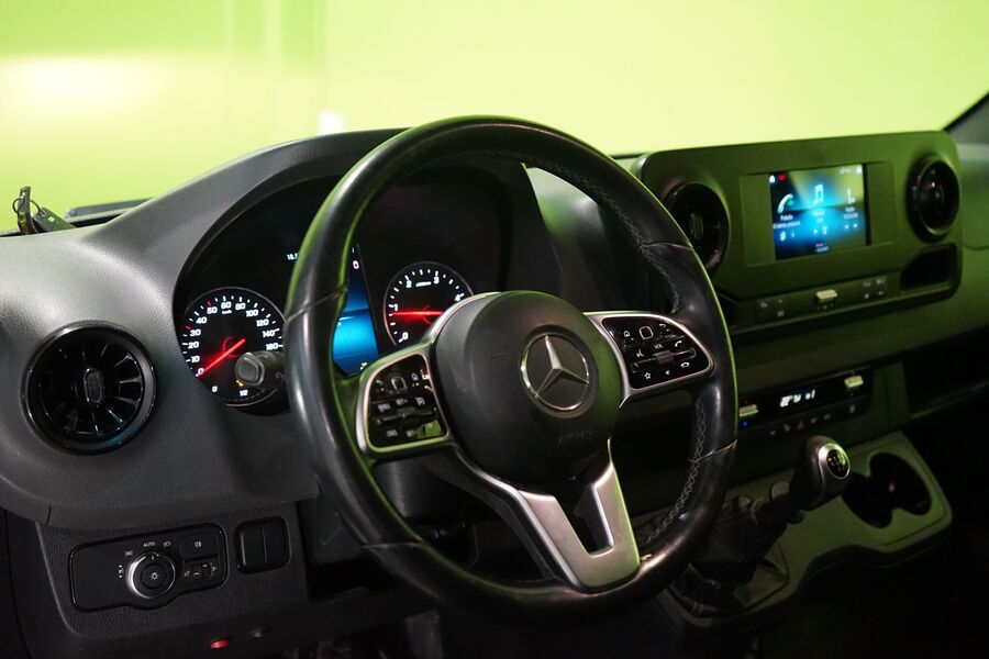 Mercedes-Benz Sprinter vaihtoauto