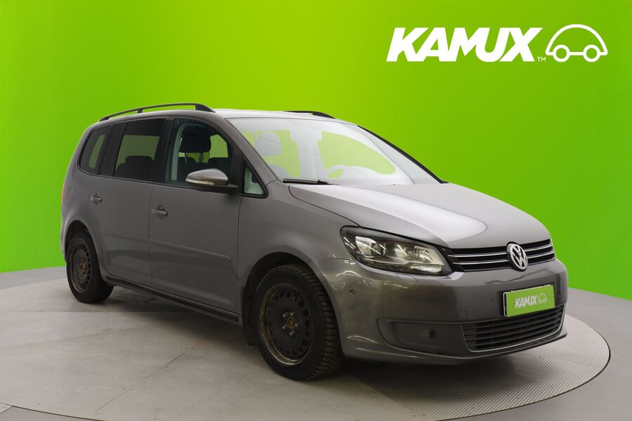 Volkswagen Touran vaihtoauto
