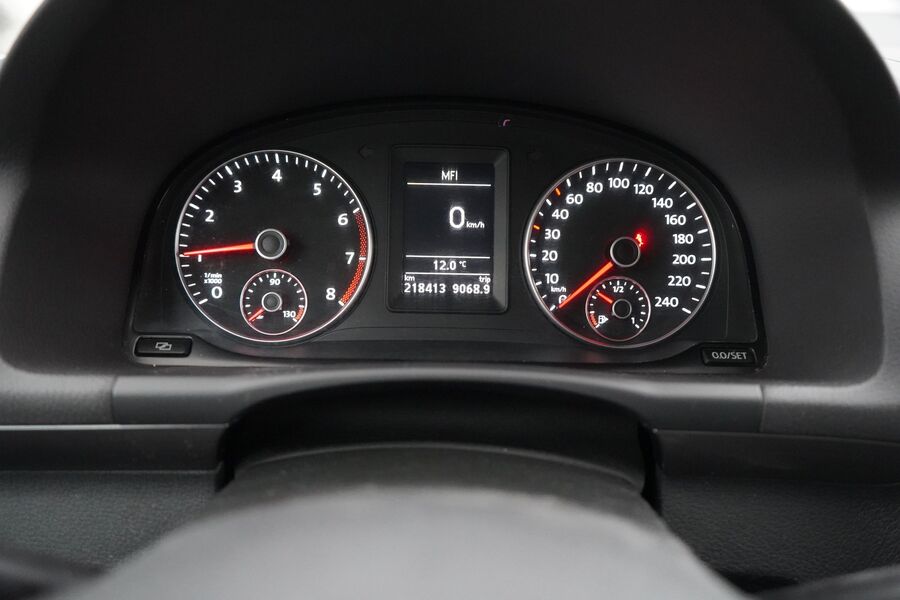 Volkswagen Touran vaihtoauto