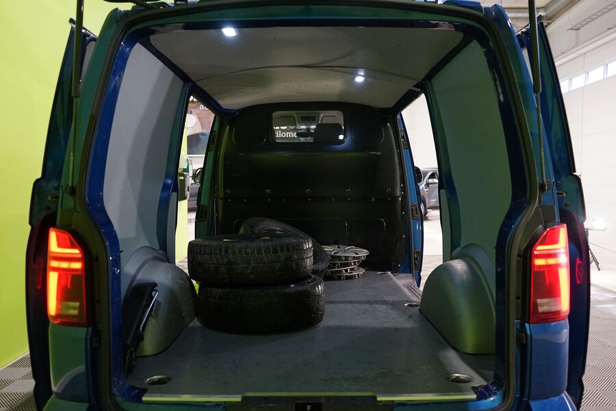 Volkswagen Transporter vaihtoauto