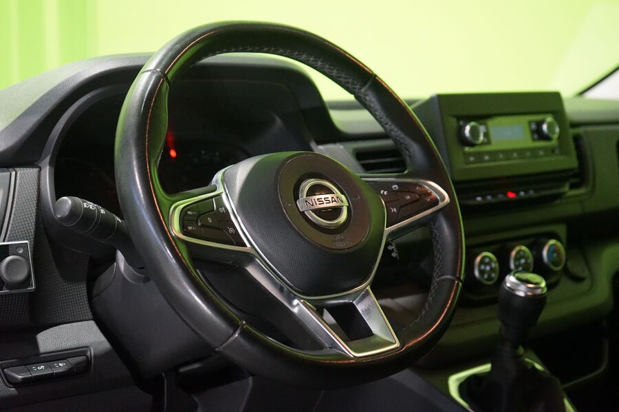 Nissan Primastar vaihtoauto