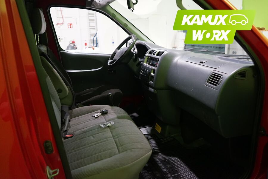 Toyota Hiace vaihtoauto