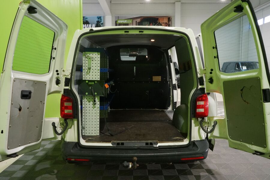 Volkswagen Transporter vaihtoauto