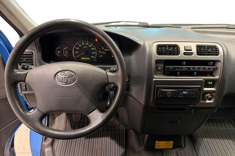 Toyota Hiace vaihtoauto