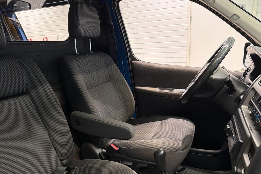 Toyota Hiace vaihtoauto